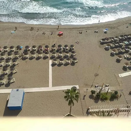 شقة Seafront With Pool فوينخيرولا