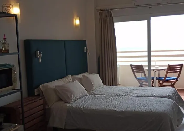 Apartment Seafront With Pool *