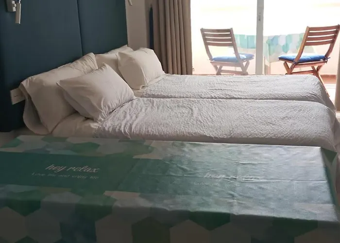 Seafront With Pool Apartment