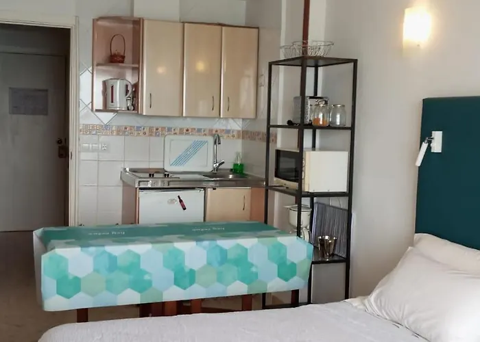 Seafront With Pool Daire Fuengirola